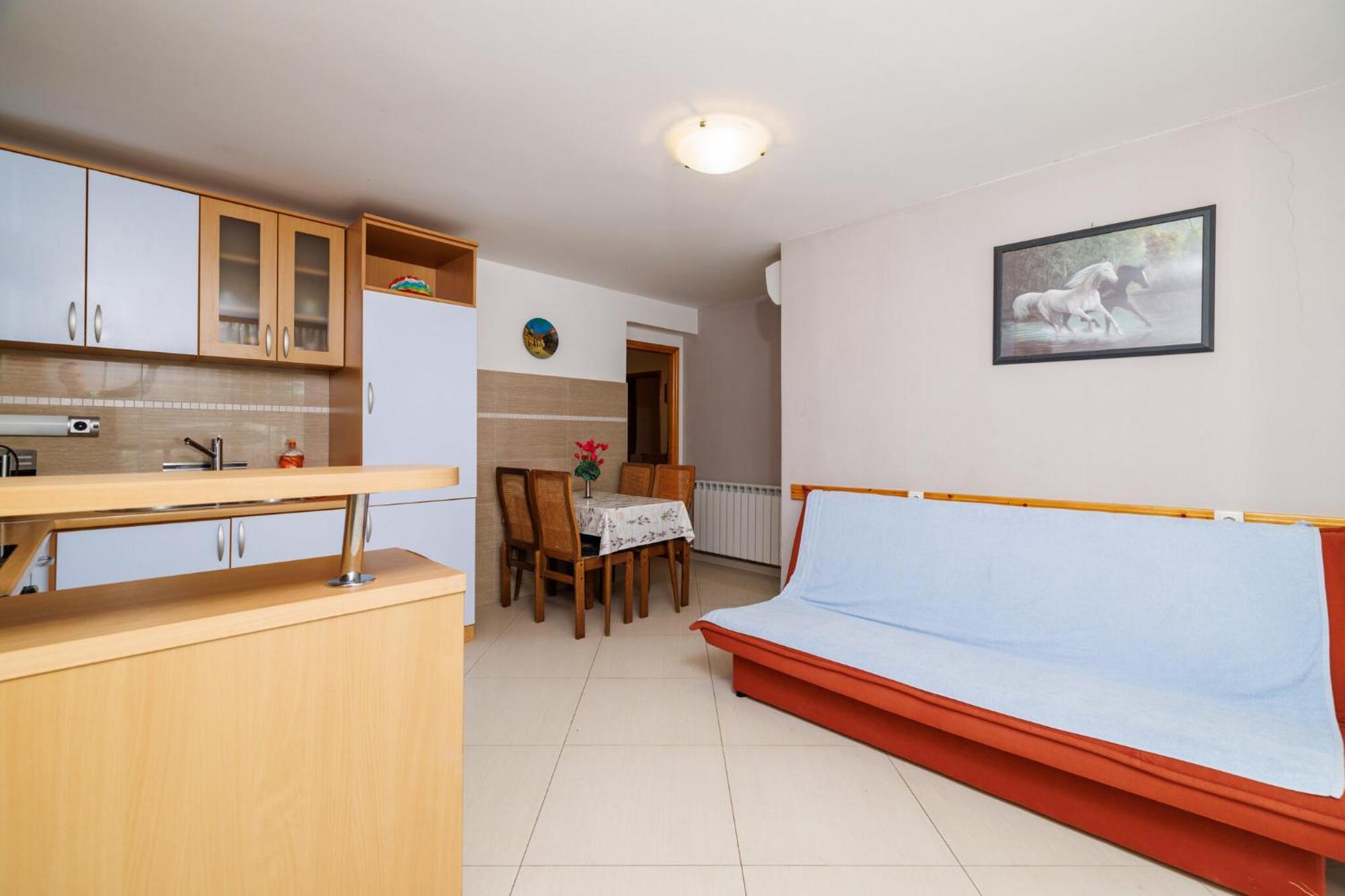 Dragan Apartment Драмал Екстериор снимка